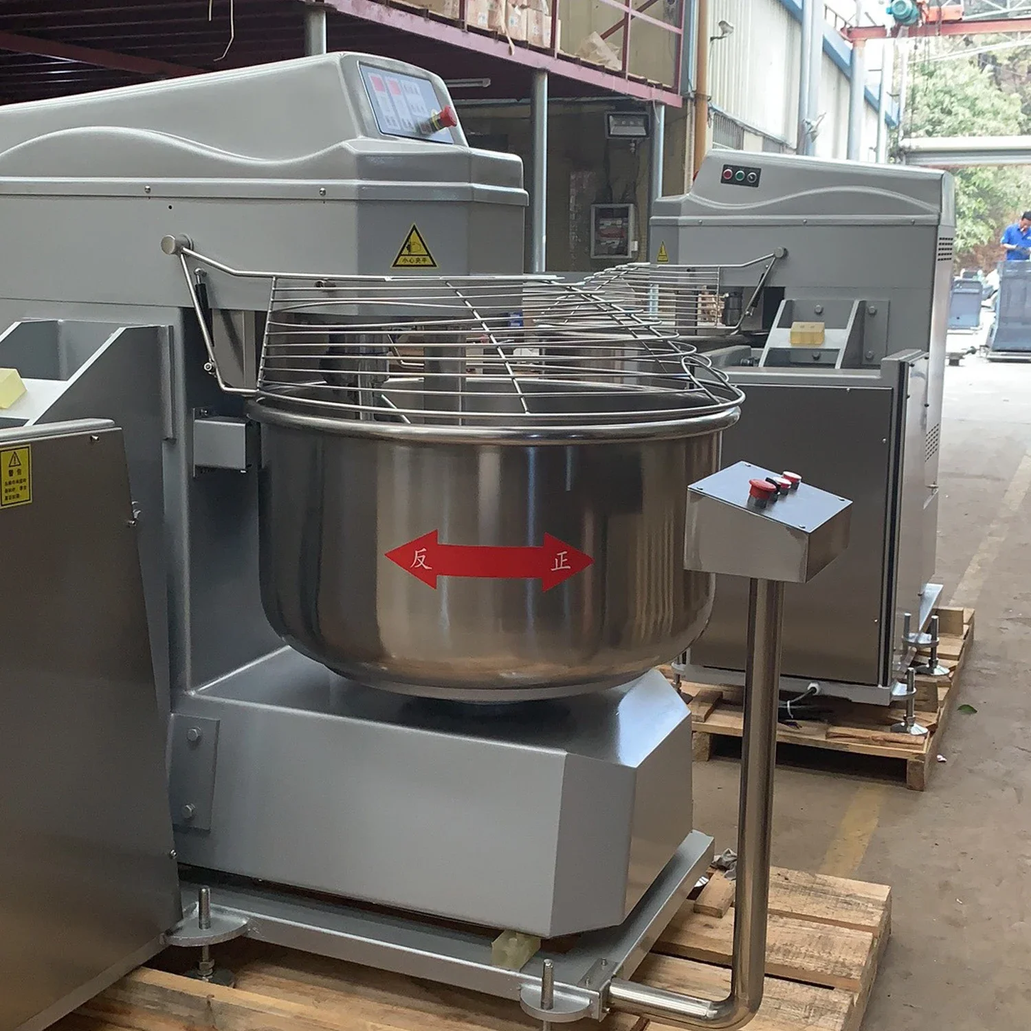 Commercial Bakery Equipment 20 - Heavy Equipment Mixer のレビューと価格